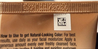 Jergens Natural Glow Face Moisturizer SPF 20 - Medium to Dark skin tones - 2 floz