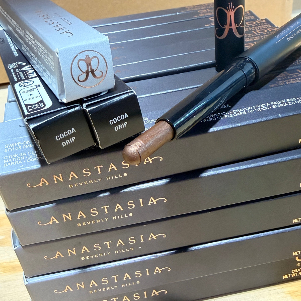 Anastasia Beverly Hills - GLIDR Shadow Stick - Waterproof - SET OF 3 (Cocoa Drip, Dusty Rose, Hot Sand)