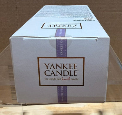 Top view of Yankee Candle packaging showing brand name and product details.
