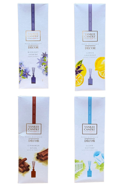 Reed diffuser in various scents with a glass bottle and reed sticks