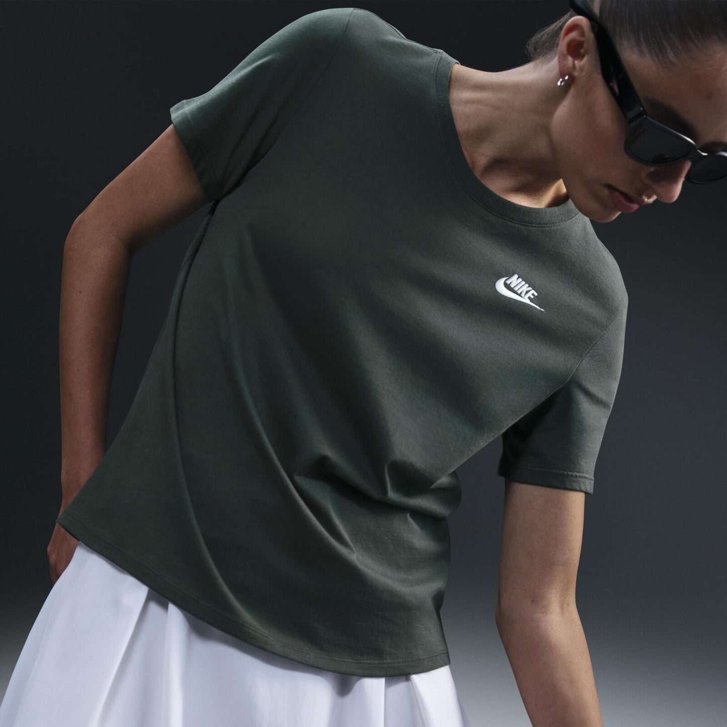 Nike Women's Sportswear Club T-shirt